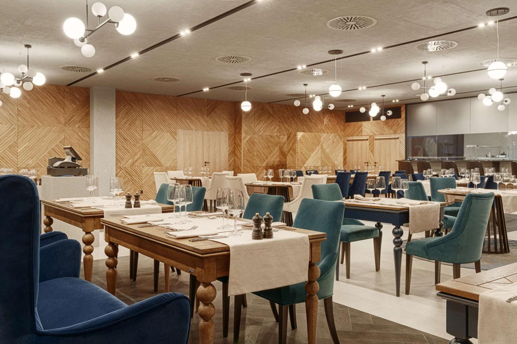 Radisson Blu Resort & Conference Center, Ostroda Mazury Exterior foto Restaurant
